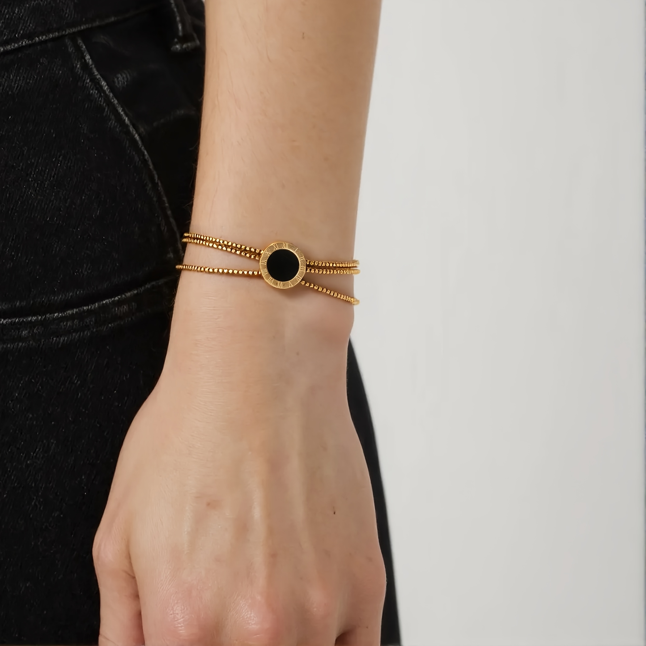 Hypoallergenic Layered Resin Bracelet for Women - UV Plated